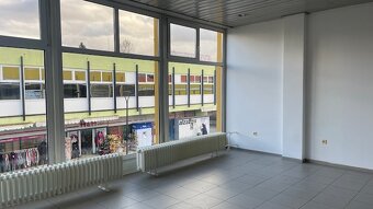 PRONÁJEM OBCHODNÍHO PROSTORU SKALKA - 4