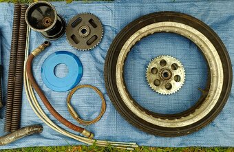 Díly na motocykl jawa čz pionýr kývačka automobil škoda apod - 4