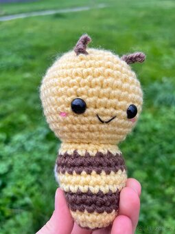 Háčkovaná hračka - včela, čmelák, vosa - 4