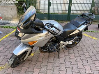 Honda CBF600S - 4