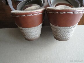 Kožené sandály nové - 4