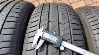 Letní pneumatiky MICHELIN 215/65 R17 2x6mm a 2x5,5mm - 4