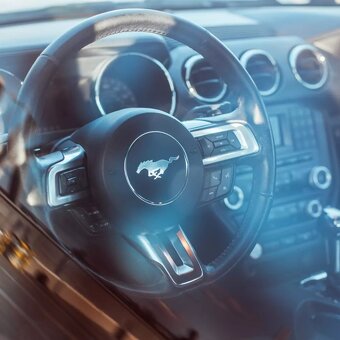 Ford Mustang: pronájem bez limitu kilometrů - 4