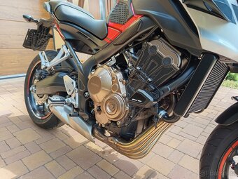 Honda CB 650 FA - 4