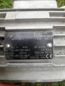 ELEKTROMOTOR 380V 220V s turbínovým čerpadlem - 4