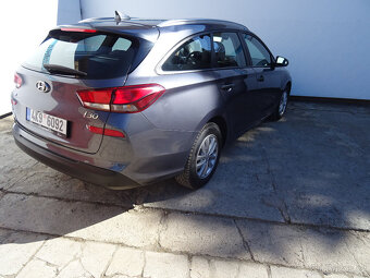 Hyundai i30 1.4i,73kW,1majČR,S.kniha,klima,ESP,HSA - 4