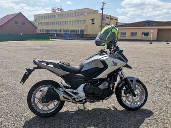 Honda NC 750X - 4