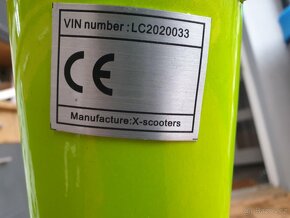 Prodám elektrokoloběžeku X-scooters XT08 48V Li - 4
