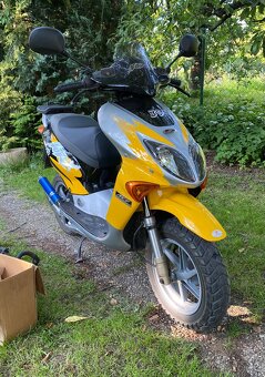 Skutr Honda X8R-X 70cc - 4