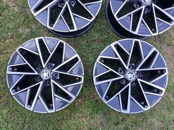 ALU kola,sada,ŠKODA SLAGARD,originál,205/55 R17,5x112,TOP - 4