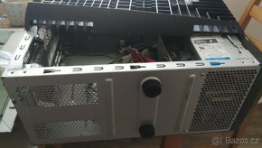 Odhlučněná skříň se zdrojem Arctic Cooling Silentium T1
- 4