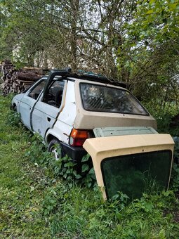 Škoda Favorit 135 karbec - 4