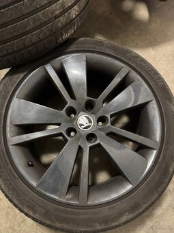Alu kola Škoda ZENITH 8Jx18 ET44 + pneu - 4