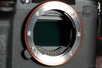 Sony Alpha A7RV - 4