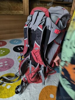 Osprey Poco PLUS (dětské turistické nosítko batoh - 4