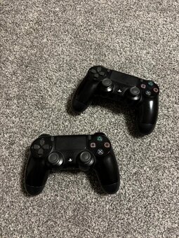 PlayStation 4 Pro - 4