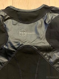 Sportovní funkční tričko vel. 34 - 4