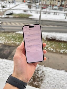 iPhone 15, pink, 128GB - 4