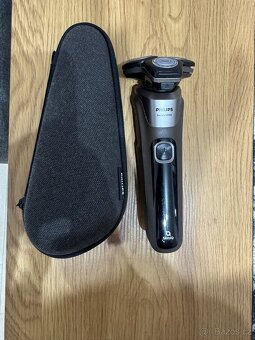 Holicí strojek Philips Series 5000 - 4