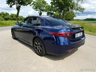 Alfa Romeo Giulia stav tachometru: 88 000km top stav - 4