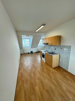 Pronájem bytu 1+kk, 30 m² – Brno, Husovice, ul. Dačického - 4