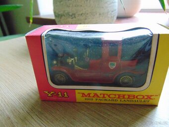 Matchbox YY - 4