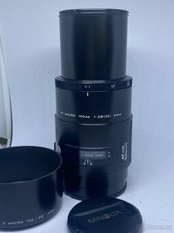 Minolta AF Macro 100mm f/2.8 - 4