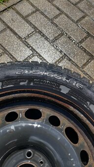 ❄️ TOP zimní kola Nokian 205/55 R16 na discích – jako NOVÉ❄️ - 4