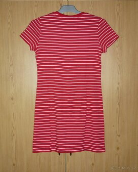 Červeno - bílé dámské tričkové šaty Tommy Hilfiger - 4