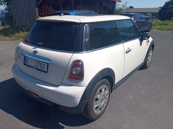 Mini Cooper one 1,4i,16v. - 4