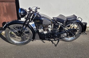 Velocette 350 OHV model MAC - 4