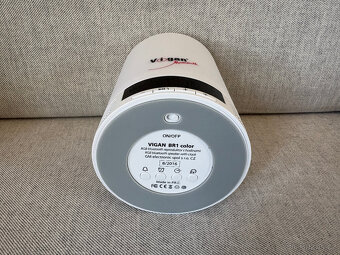 Bezdrátový reproduktor a LED dotyková svítilna v jednom - 4