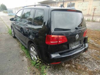 VW TOURAN 1,6TDI Comfortline - 4
