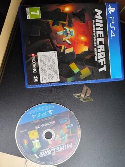 PLAYSTATION 4 PRO, 1 TB - 4