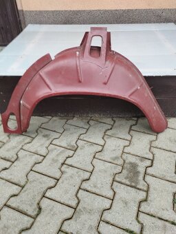 Prodám blatníky Lada - 4