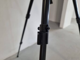 Prodám nový hliníkový malířský stojan - 4