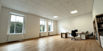 Pronájem nebytových prostor - Ostrava - ul. Nádražní - 4