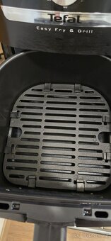 Horkovzdušná fritéza - Tefal Easy Fry & Grill - 4