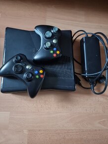 XBOX 360 - 4