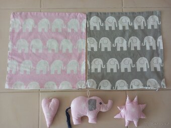 Dětský kapsář za postel + doplňky - 4