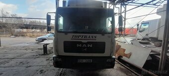 Man tgl 8.210  rv 2011 - 4