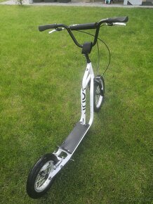 Koloběžka YEDOO FOUR - 4