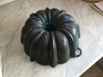 Forma na bábovku litina - 4