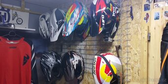 Inventura sklepa oblečení. - 4