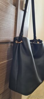 Černá kabelka About You - 4