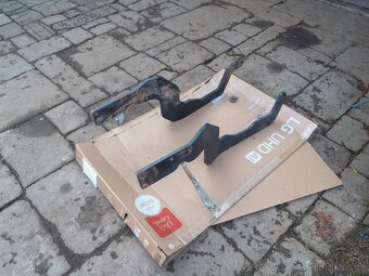 Podvázání Case JXU - 4