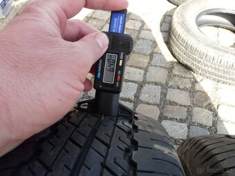 LETNÍ PNEU DUNLOP 195/80R15 - 4