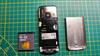 Nokia 6700 - 4