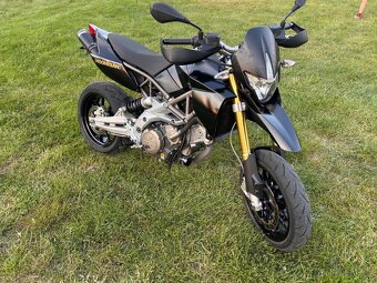 Aprilia Dorsoduro 750 - 4