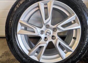 Volvo XC60 zimní alu komplet 5x108 R18 - 4